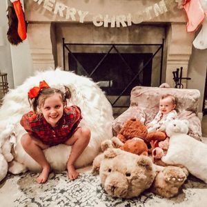 Meet your Posher, Edna